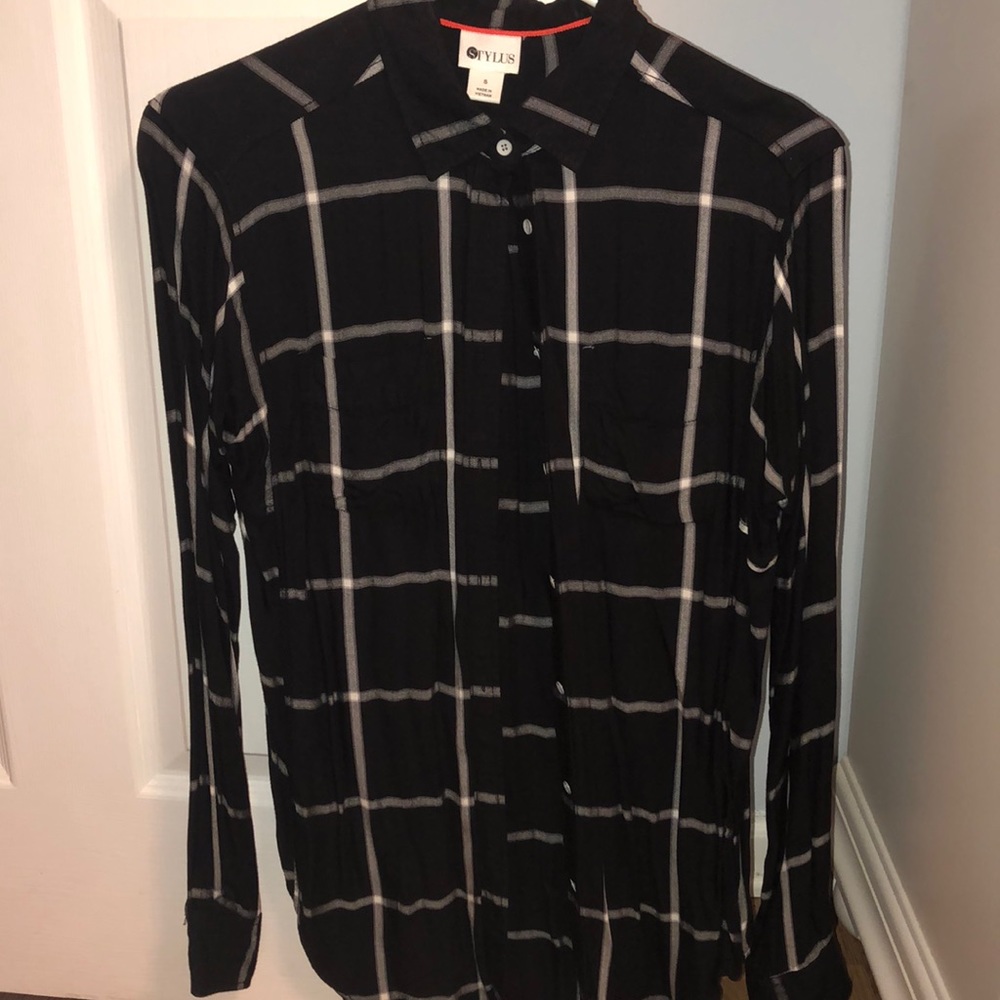 Black Checkered Flannel
